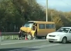 Водителю "Газели" раздавило ноги в серьезном ДТП с внедорожником на Ставрополье