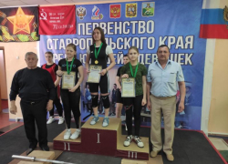 Ставропольские силачи разобрали трофеи юношеского первенства края в Кумской Долине 