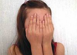 Мужчина показывал свой половой орган и звал малолетних девочек на Вечный огонь на Ставрополье 