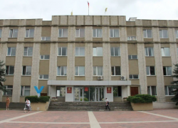 Бывший депутат со Ставрополья снова в центре скандала: как 22 миллиона растворились на стройке в ЛНР 