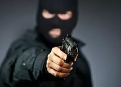 В Нефтекумском районе грабитель угрожал жертве пистолетом-зажигалкой