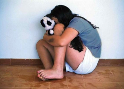 Мужчина изнасиловал в машине тринадцатилетнюю девочку на Ставрополье