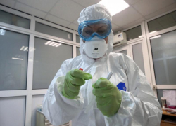Борьбу с CoVID-19 на Ставрополье продолжают 3 864 пациента