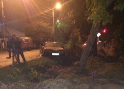 В Минеральных Водах парень едва не протаранил частный дом