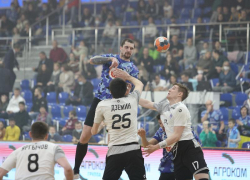 «Виктор» одержал победу над челябинскими гандболистами в Ставрополе