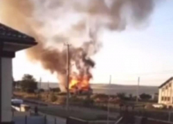 На Серова в Ставрополе загорелся дом