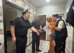 Зарезал жену и 9-летнюю дочь: жителя Ставрополья отправили под стражу 