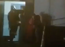 Пожар на двух этажах жилого дома произошел в Ставрополе