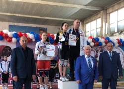 Ставропольские штангисты увезли 13 наград с чемпионата СКФО в Тырныаузе