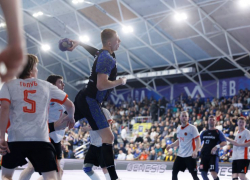 Снова «валидол», снова победа: «викторианцы» в Ставрополе с трудом одолели московских гандболистов