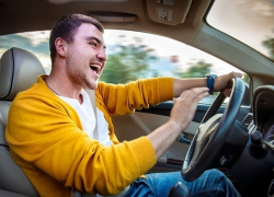 Топ-5 машин, которые чаще всего используют для работы в такси в Ставрополе 