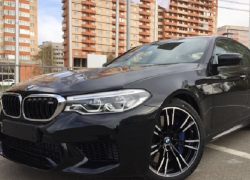 Топ-5 самых дорогих автомобилей, выставленных на продажу жителями Ставрополья 