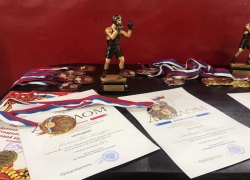 Два ставропольских подростка попали в финал первенства России по боксу