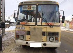 Женщину на пешеходном переходе сбил водитель ПАЗика в Ставрополе 