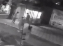 Массовая драка возле кафе в парке Победы попала на видео в Ставрополе 