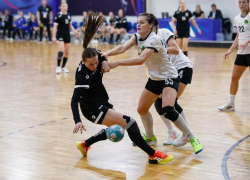 «Так играть нельзя»: гандболистки «Ставрополья» потерпели седьмое поражение в чемпионате России