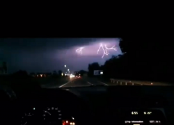 Мощнейший ливень оставил без электричества Предгорный округ и город Лермонтов