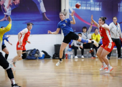 Капитан гандбольного «Ставрополья» преодолела рубеж в сто голов в чемпионате страны