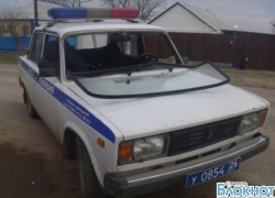 В Ставропольском крае задержан мужчина, выбивший стекло в полицейской машине