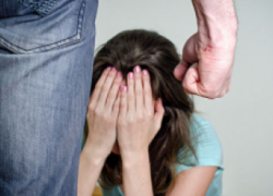 Отчим надругался над тринадцатилетней падчерицей в Невинномысске