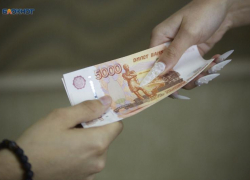 До 200 тысяч рублей планируют поднять выплаты ставропольским студенткам при рождении ребенка