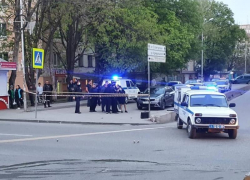 Возле торгового центра в Пятигорске произошла перестрелка 