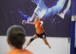 Мирное начало года: гандболистки «Ставрополья» поделили очки с командами из Тольятти и Ростова-на-Дону