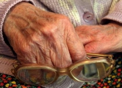 Пенсионерка из Железноводска расцарапала лицо полицейскому