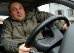 В Невинномысске гаишнику пришлось стрелять по машине пьяного водителя