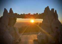 Ворота Солнца и Любви в Пятигорске: тысячи людей едут сюда за видом на Эльбрус и идеальными фото 