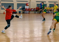 «Ставрополье-СУОР» в Краснодаре добилось гандбольного мира с дублем «Кубани»   