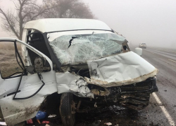 8 человек оказались в больнице после столкновения "маршрутки" и "Тойоты" на Ставрополье