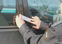 На Ставрополье у злостного неплательщика алиментов арестовали автомобиль