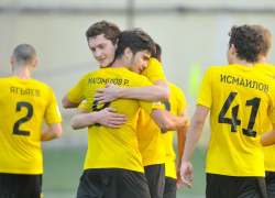 Новый главный тренер пока не взбодрил: футболисты «Ессентуков» пропустили пять голов в Махачкале 