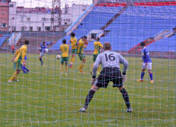 «Гвардейцы» потушили «Искру»: футболисты Красногвардейского растерзали гостей из Новоалександровска