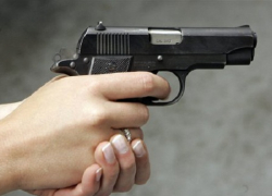 Мужчина выстрелил в полицейских при попытке проверки документов в Ставрополе 