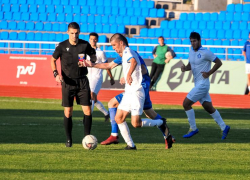 Ставропольское «Динамо» в ноябре покинули пять футболистов 