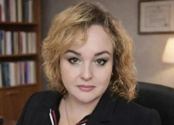 Психолог Наталия Юрченко поздравляет всех мужчин с наступающим праздником! 