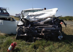 Один человек погиб и трое получили травмы в страшном ДТП с «Приорой» и «Газелью» на Ставрополье