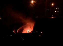 Ночью сожгли автомобиль на улице Доваторцев в Ставрополе