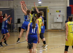 Ставропольские «фурии» в Курске отметили печальный юбилей, а местные баскетболистки — радостный 