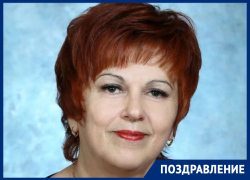 Директор школы №12 Невинномысска Ирина Белякова празднует день рождения