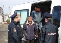 51-летняя ставропольчанка фиктивно прописала у себя дома пять иностранцев 