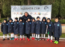 Команда юных футболистов из Ставрополя вошла в пятерку лучших участников турнира «Alushta Cup»