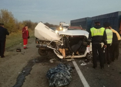 Жуткая авария с участием четырех автомобилей унесла жизни двух человек на Ставрополье