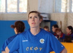 «Фурии» открыли домашний сезон победой