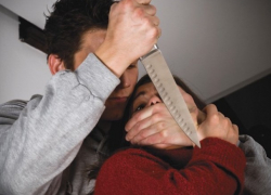 Мужчина из ревности убил 38-летнюю супругу и оставил троих несовершеннолетних детей без матери на Ставрополье