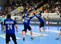 «Валидол» с «Машекой»: гандболисты «Виктора» в Буденновске лишь в концовке «дожали» белорусов