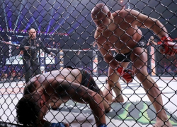 «В какой-то момент поединок мог закончиться не в пользу Фёдора», - ставропольский тренер по ММА о победе Федора Емельяненко