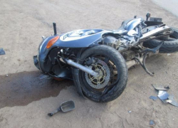 Сбивший мотоциклиста и скрывшийся с места ДТП водитель разыскивается в Ставрополе